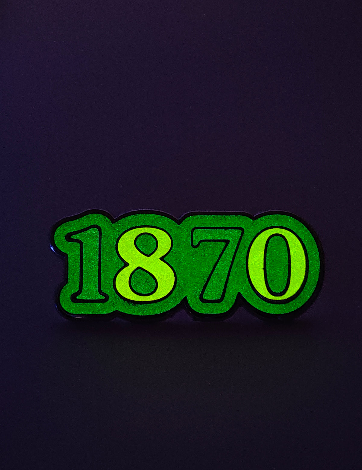 BENEDICT COLLEGE LAPEL PIN (1870 LOGO) NIGHT GLOW - COSIGN1975
